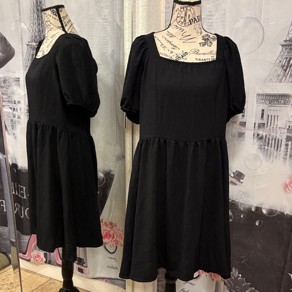 NWT OFEEFAN Women's Black Milkmaid Dress - Picture 2 of 8